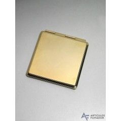 Espejo metálico dorado cuadrado