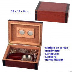 Humidor en madera de cerezo con higrómetro, cortapuros, cenicero y...