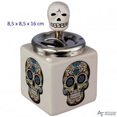 Cenicero con Pulsador de Calavera Mexicana 8.5x16 cm