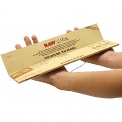 PAPEL DE FUMAR RAW HUGE XXL 30 CM de 20 HOJAS